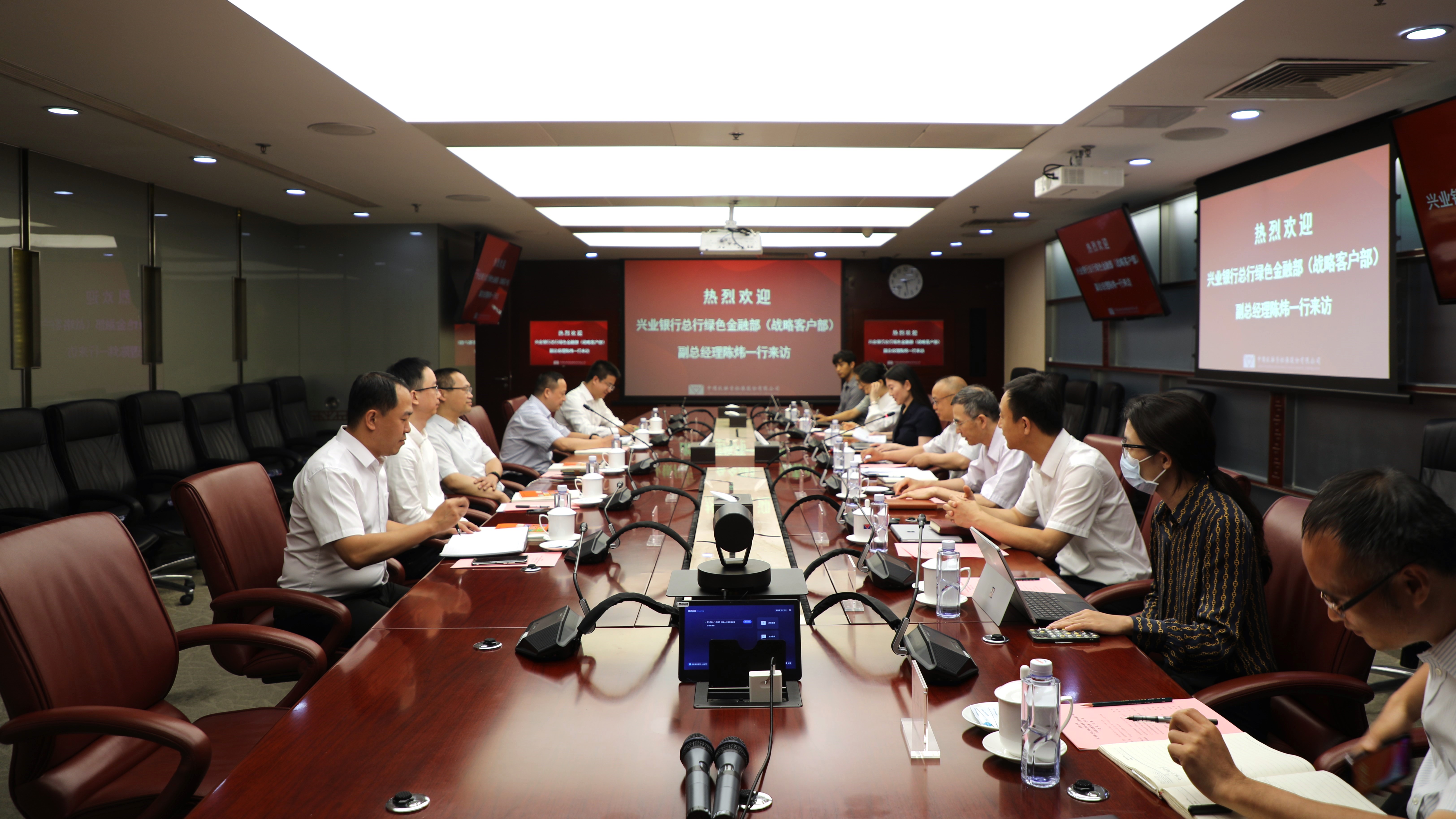 7项第一！固收大厂兴业基金以优异业绩书写“普惠金融”大文章