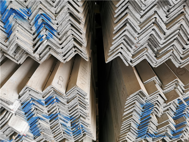 2025年3月28日贵阳角钢价格行情最新价格查询