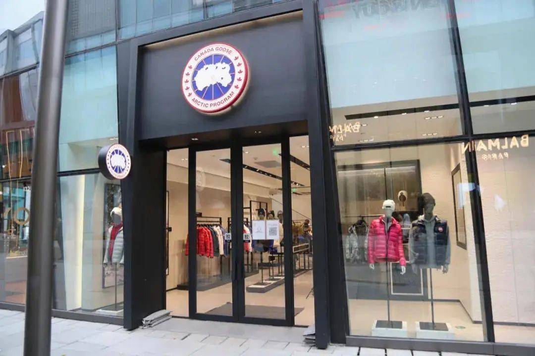 驻加拿大使馆发言人就加政府命令海康威视加拿大有限公司停止在加运营并关闭其加业务发表谈话