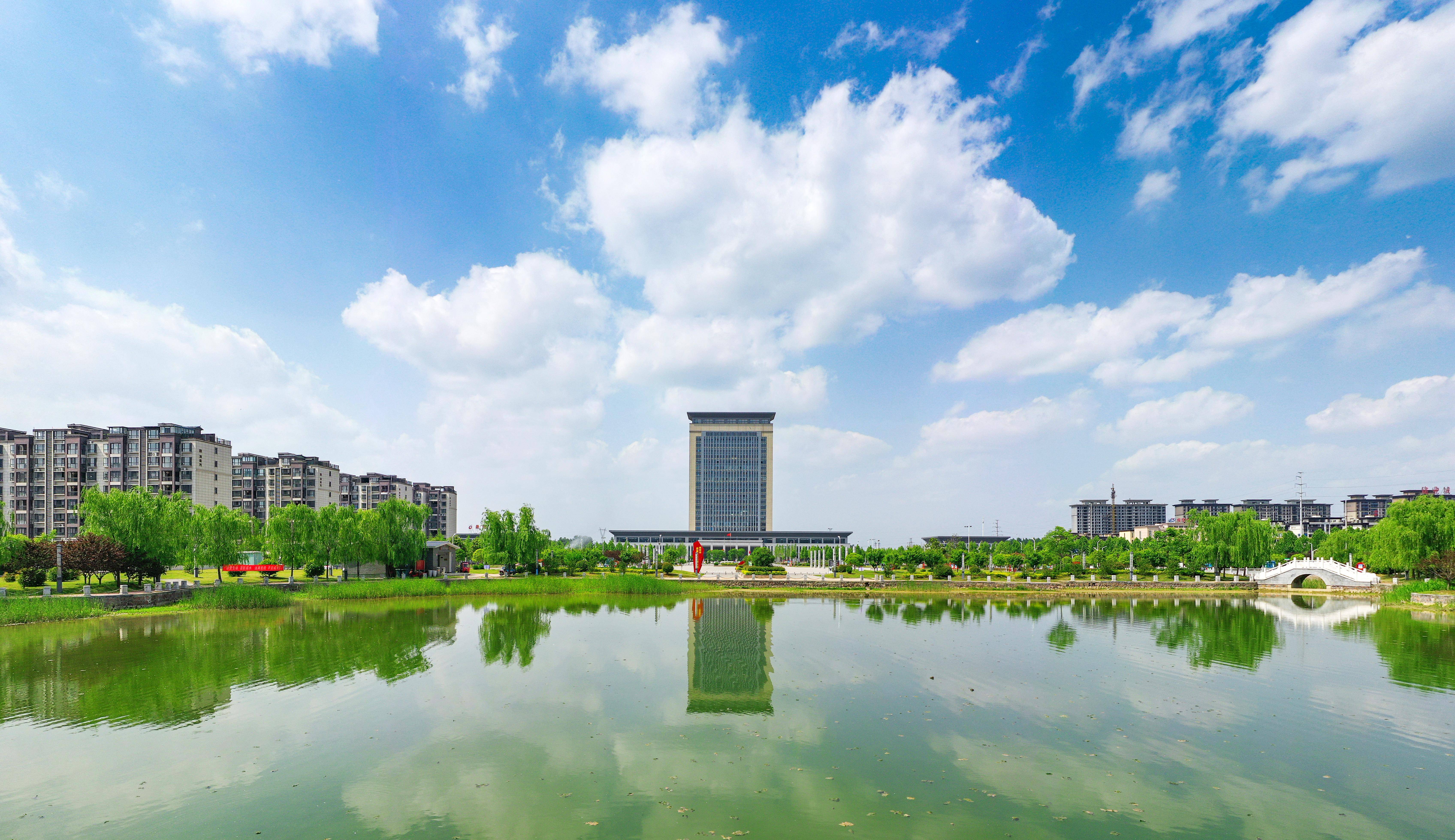 长源电力：上半年完成发电量同比降低8.3%