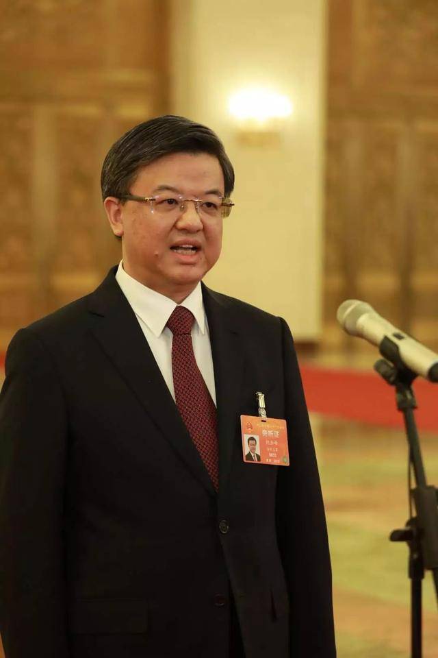 交通运输部部长刘伟会见孟加拉国临时政府航运部和劳工就业部顾问
