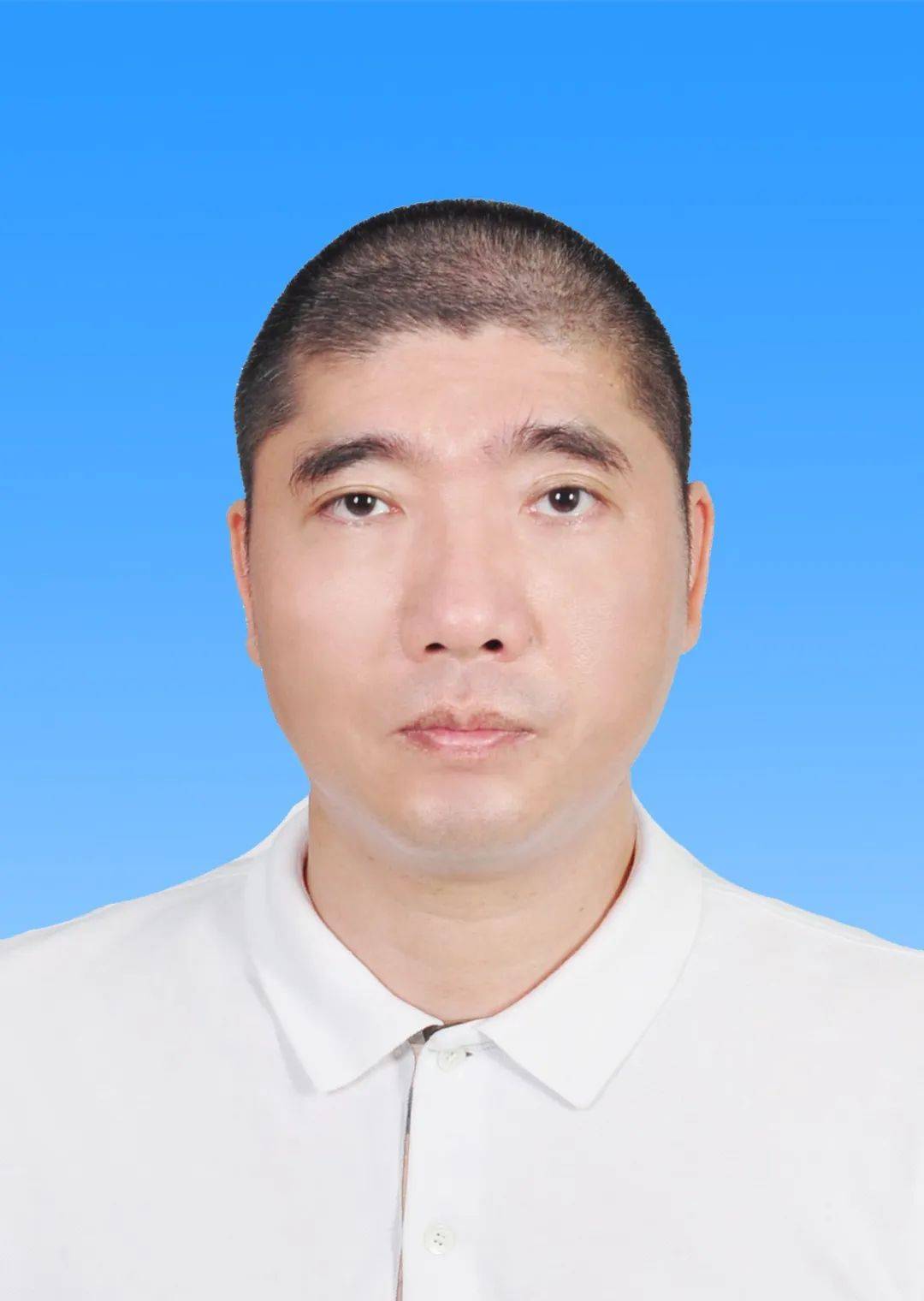 中国铝业：选举何文建为董事长 聘任张瑞忠为总经理