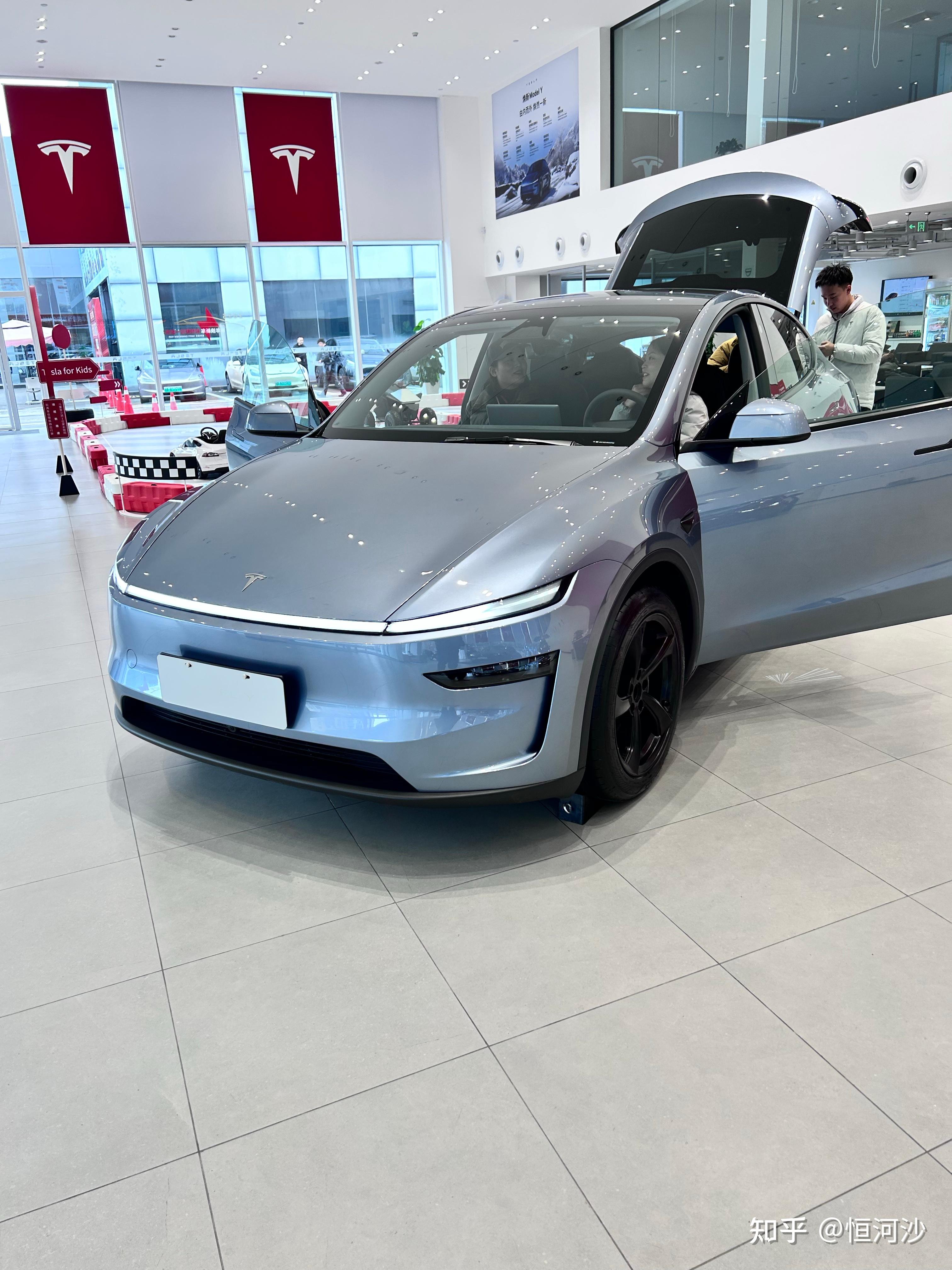 28.85万元起 特斯拉国产Model Y长续航后驱开售