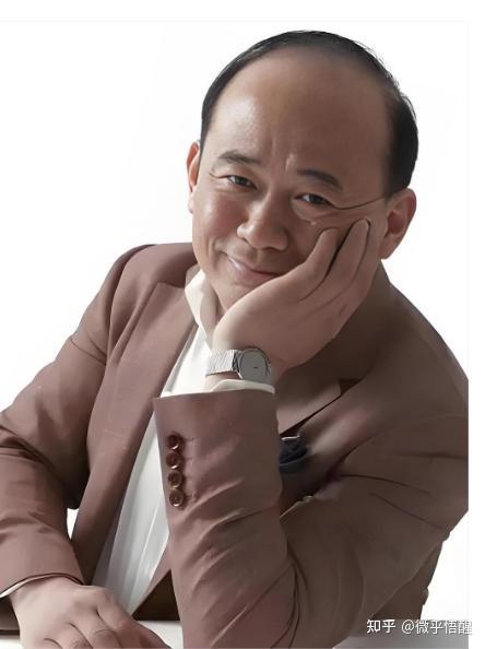 油罐车事件余波未了：前湖北首富兰世立公开道歉后“硬刚”金龙鱼