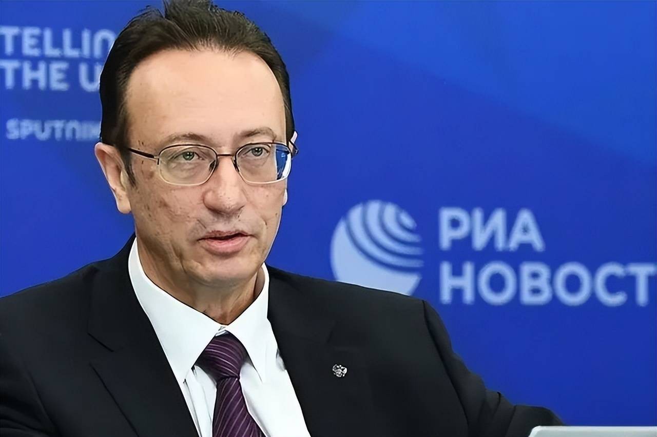 外交部决定对岩崎茂采取反制措施