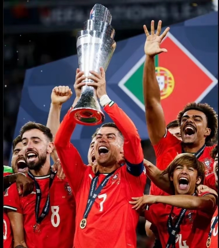 国际足联:美加墨世界杯冠军将获得5000万美元奖金