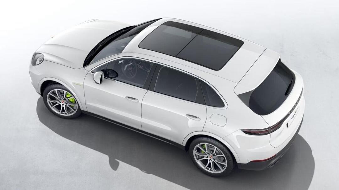 热搜!120多万卡宴只卖60万,不过……