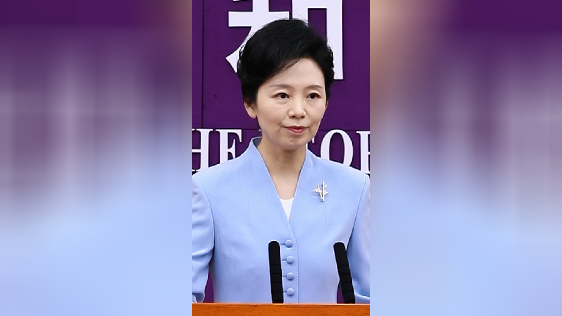 商务部新闻发言人就加强两用物项对日本出口管制答记者问