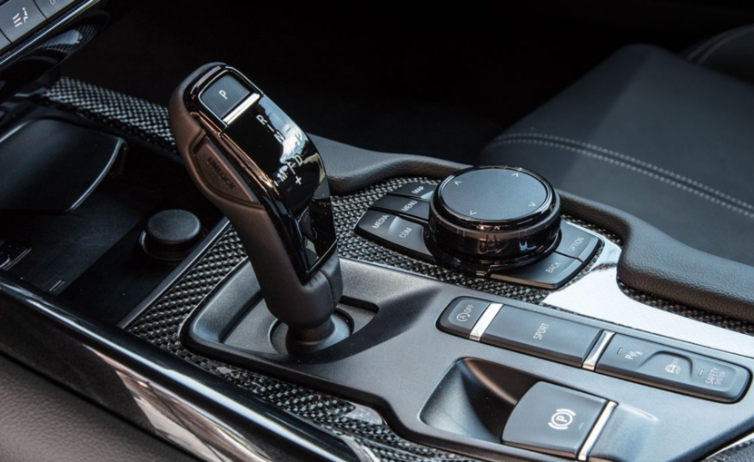 商务部美大司负责人：加方将给予中国电动汽车每年4.9万辆的配额，配额内享受6.1%的最惠国关税待遇