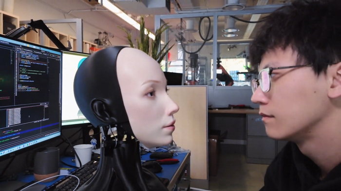 人形机器人可完成多语言逼真唇形动作 在教育和老年护理领域具应用潜力
