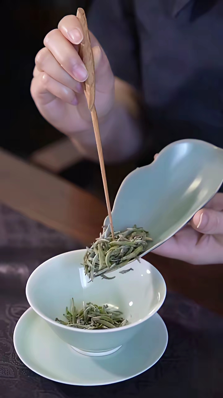 战略误判，代价惨痛！茶里首谈瓶装茶业务失误：砍掉亏损项聚焦袋泡茶，工厂开启代工自救