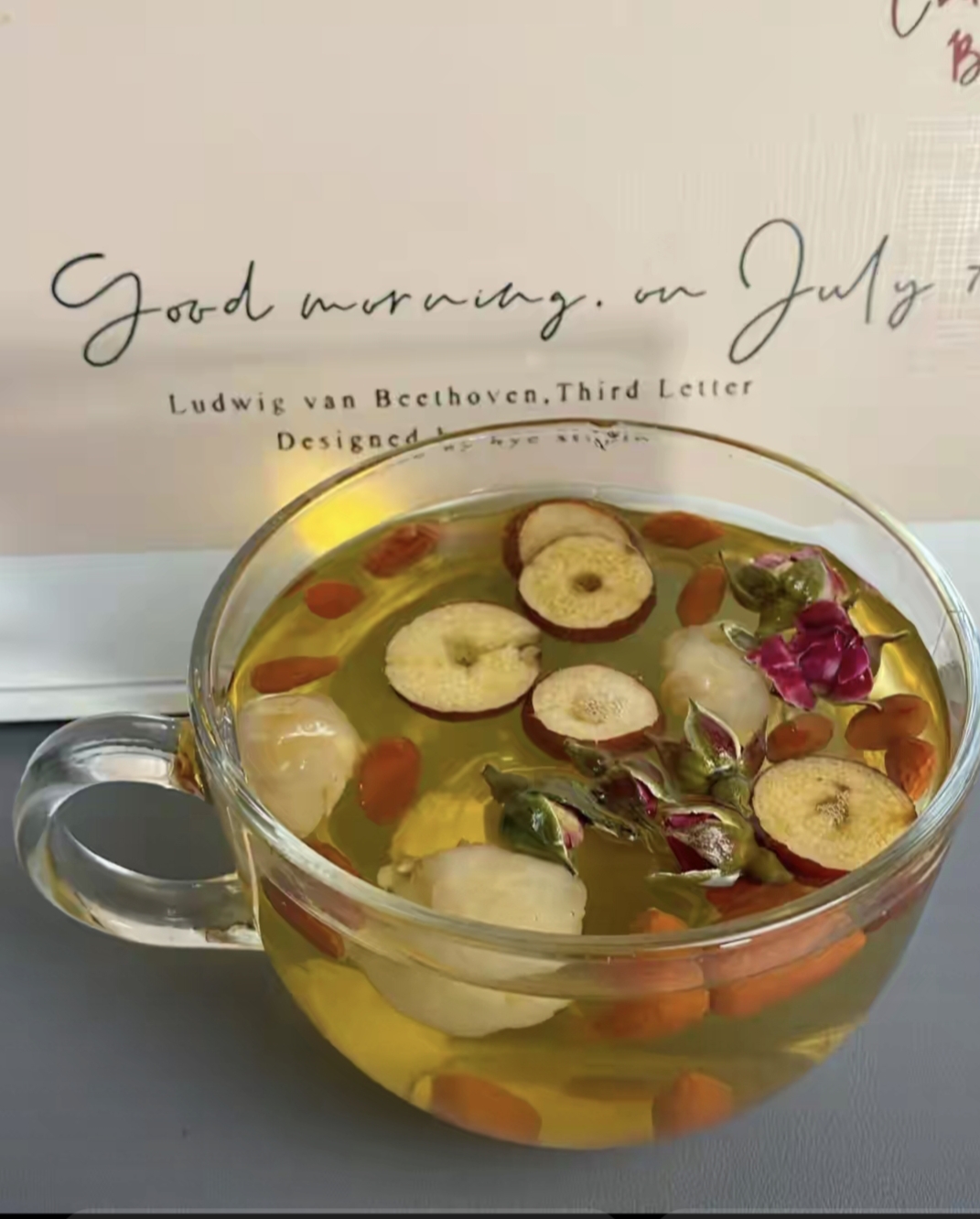 战略误判，代价惨痛！茶里首谈瓶装茶业务失误：砍掉亏损项聚焦袋泡茶，工厂开启代工自救