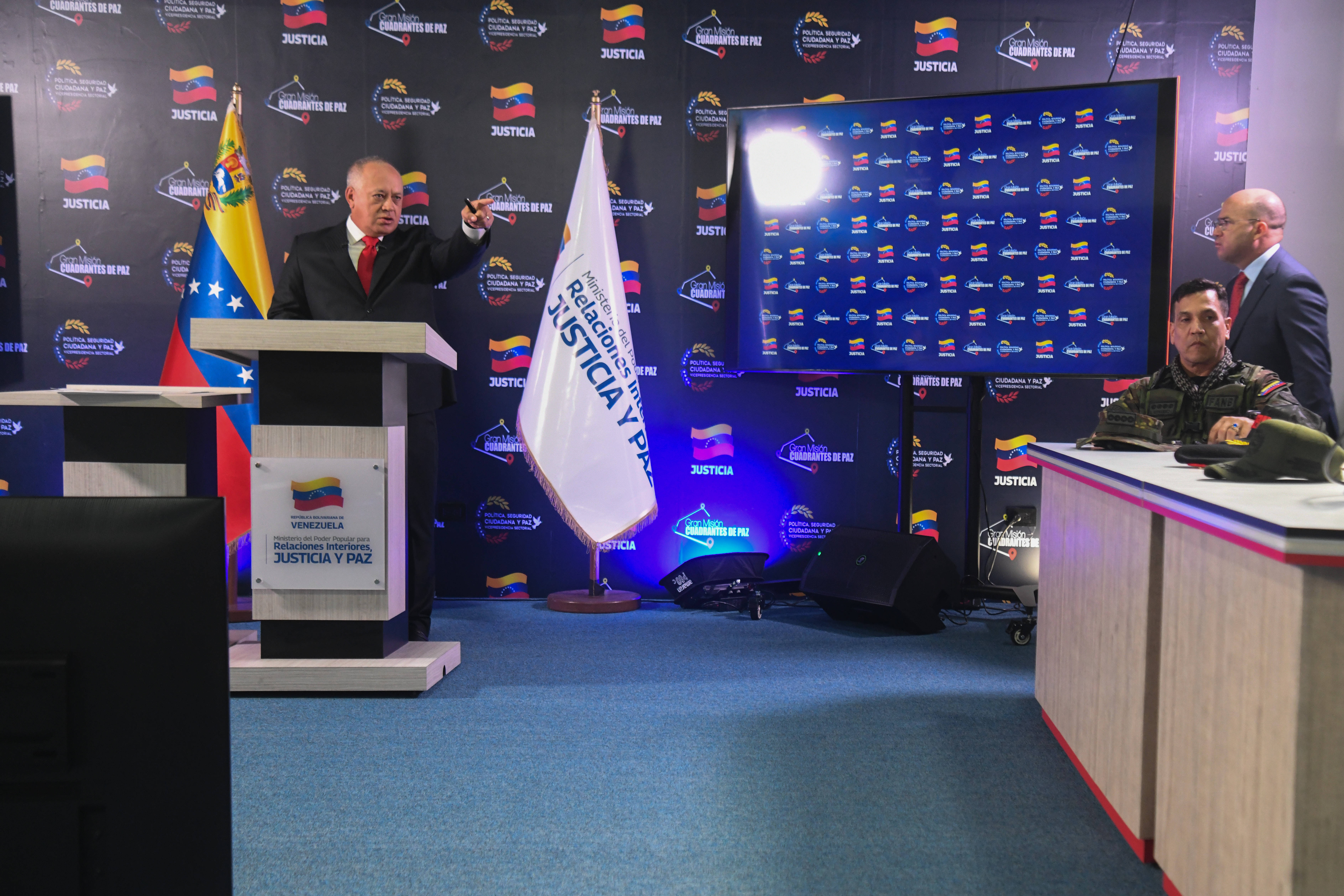 美国务卿：美国很快将在委内瑞拉设立外交机构