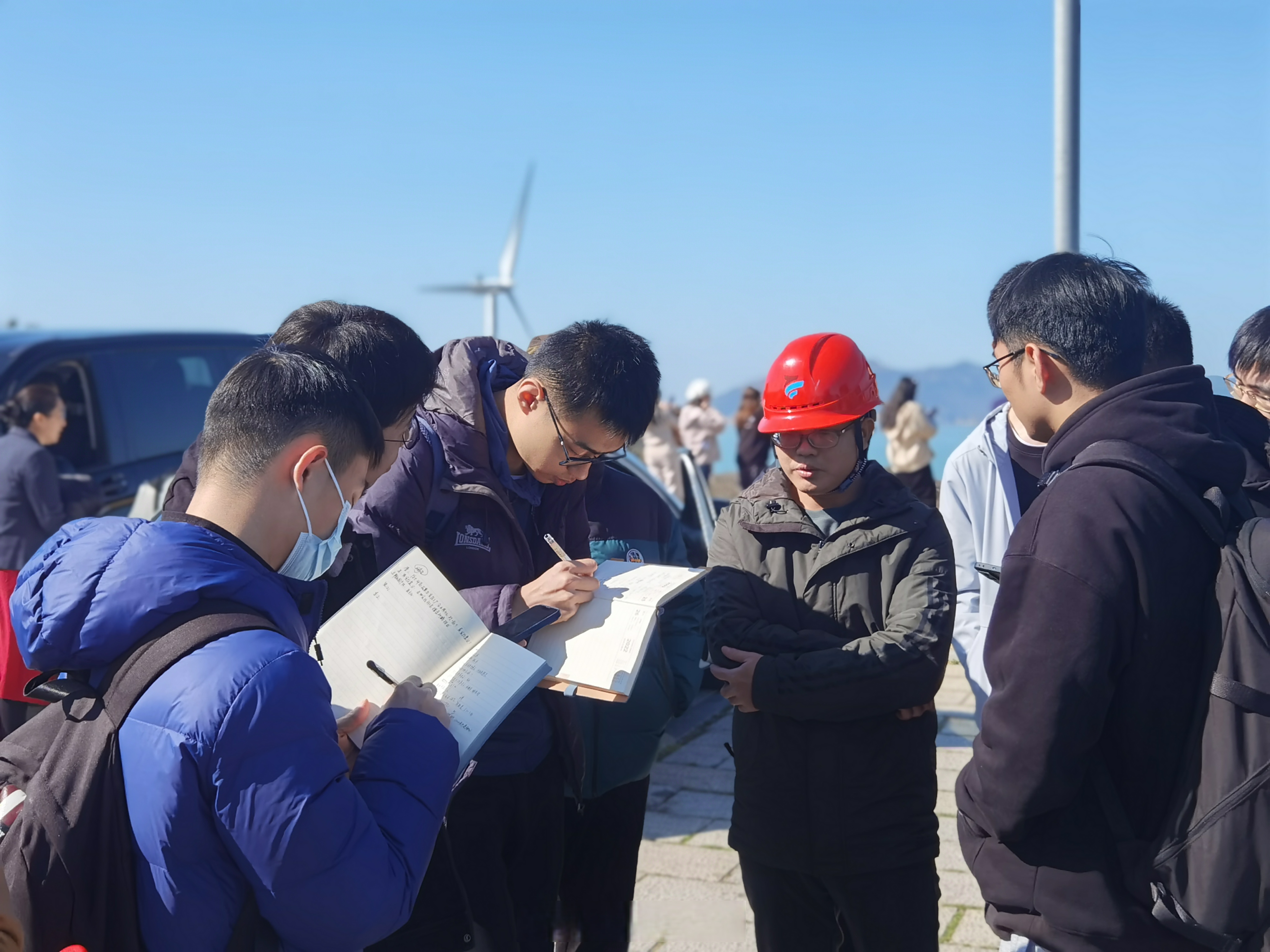 中闽能源：拟收购闽投抽水蓄能51%股权