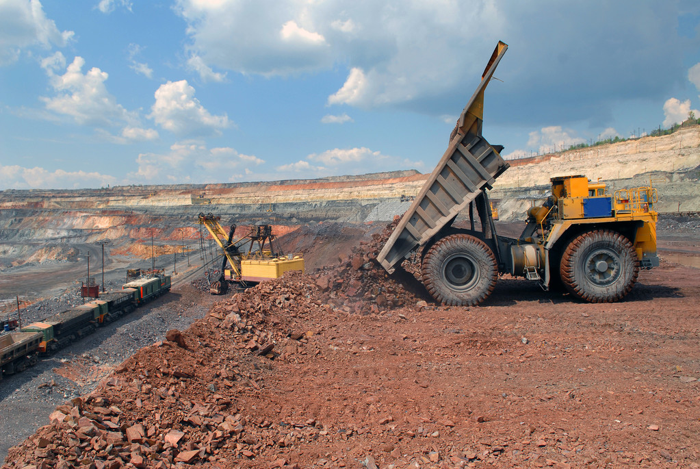 政策真空与税制僵化拖累斯宝石与珠宝产业