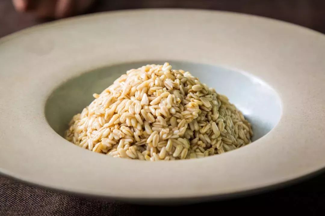 业绩虚胖、信披违规:龙大美食80后新掌门人迎“大考”