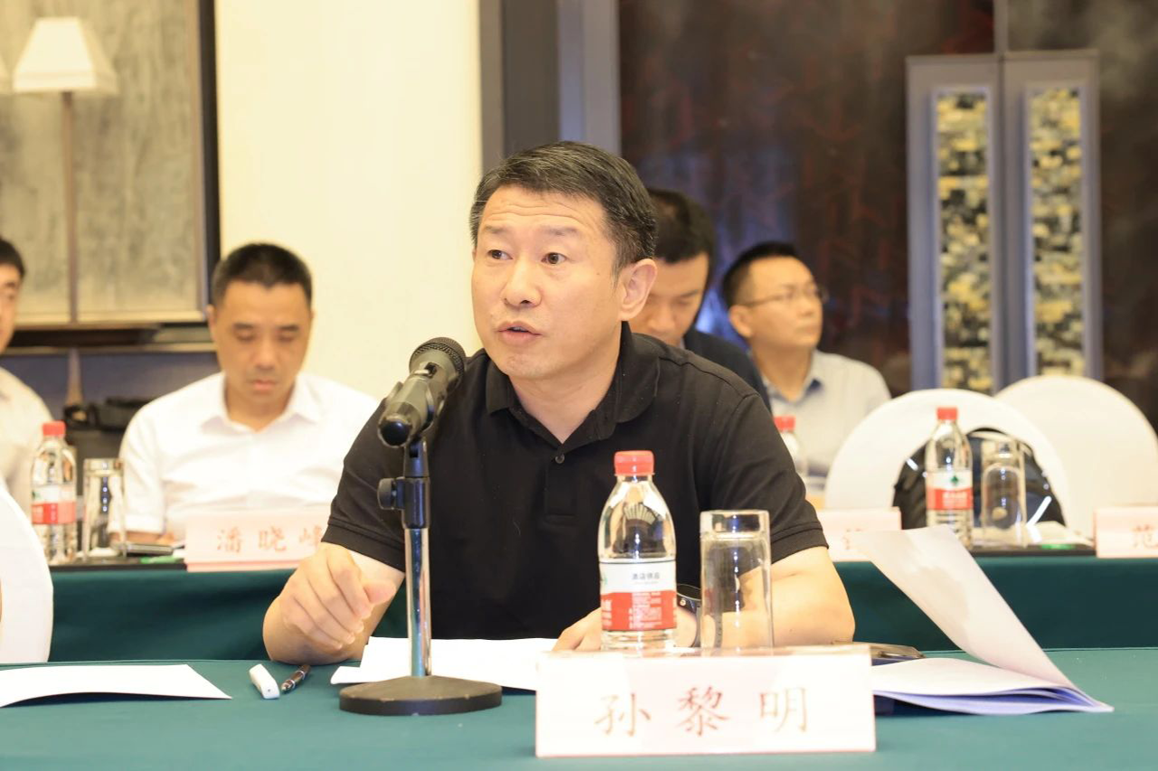 商务部召开汽车企业座谈会