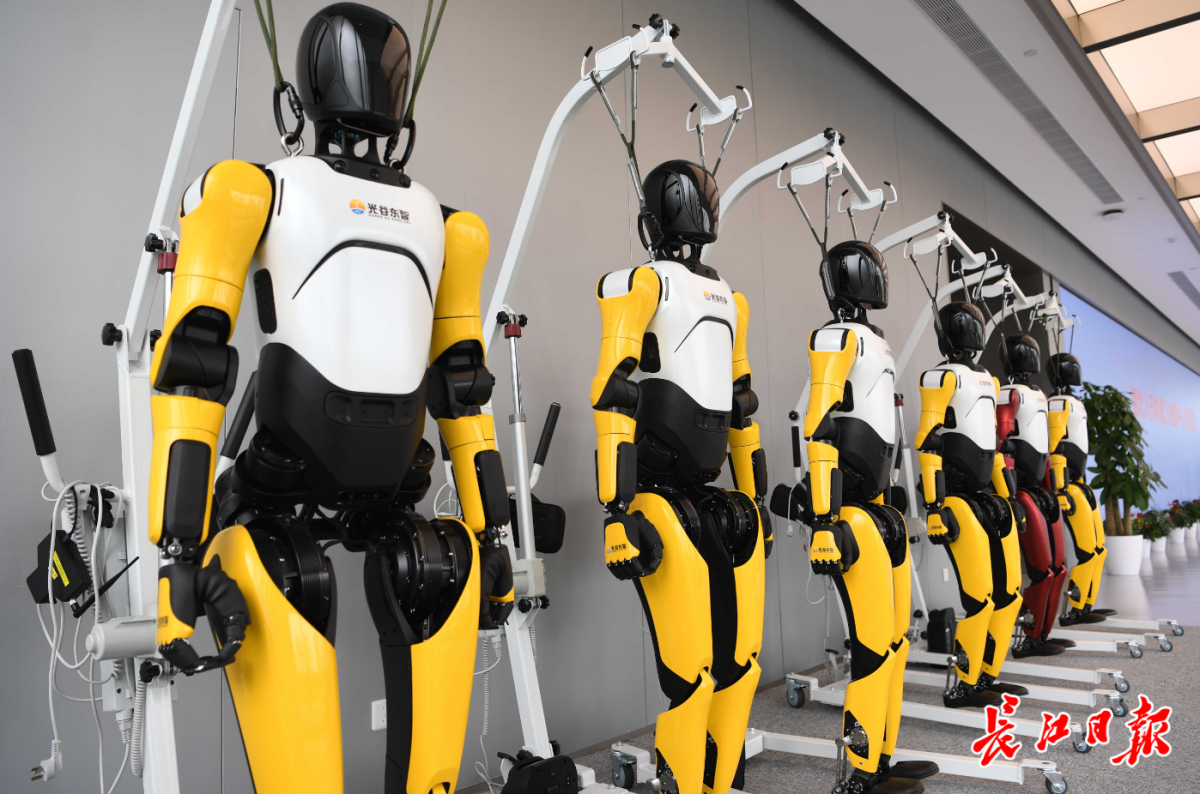 全球首家机器人9S店对外开放