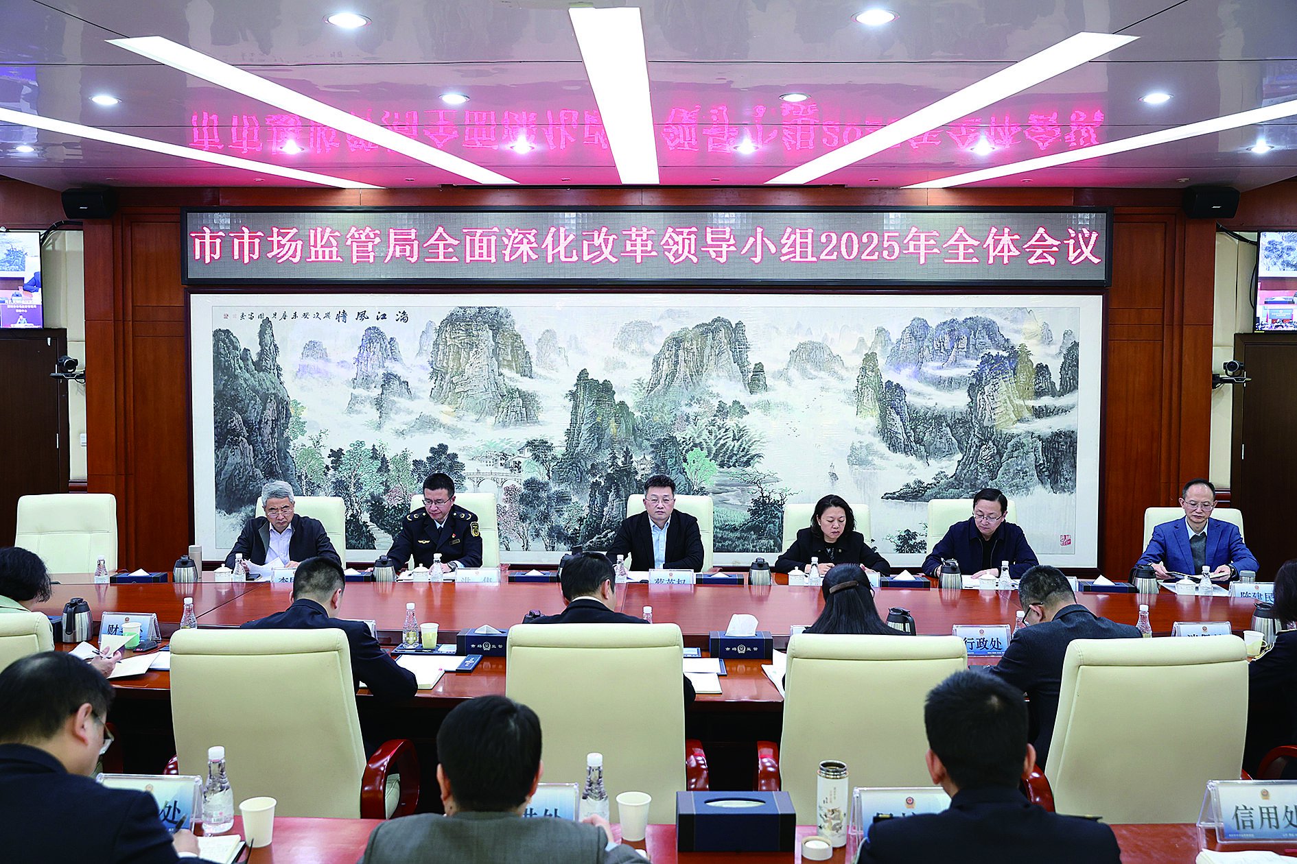 两会“深”音丨深市代表委员热议科技创新 资本市场赋能企业跑出加速度