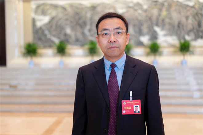 两会丨专访全国政协委员、陕西省高级人民法院副院长巩富文：依法审理涉新能源、碳市场案件 探索绿色金融司法保障新路径